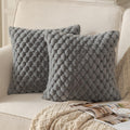 Lot de 2 housses de coussin en fausse fourrure grise 40 x 40 cm